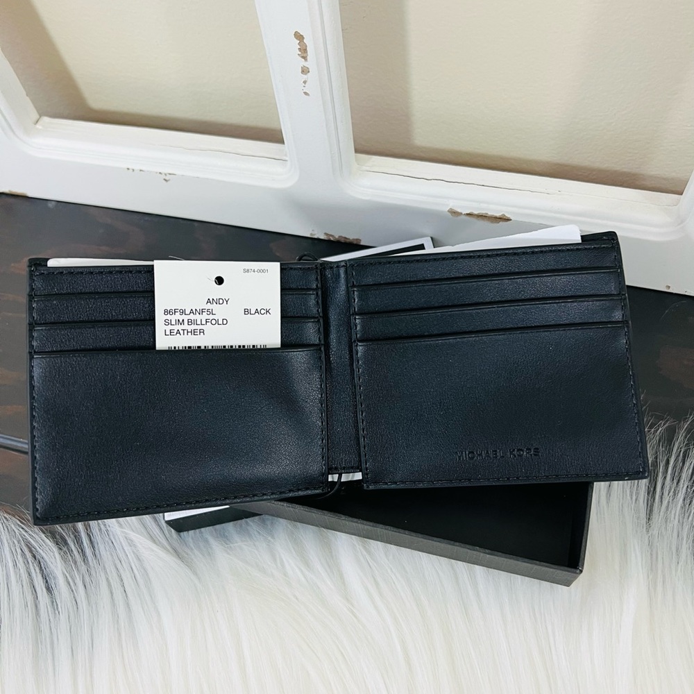 Michael Kors Andy Men’s Slim Billfold Wallet - Picture 6 of 14